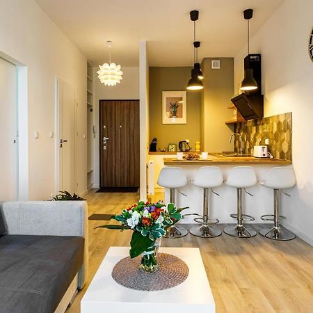 Maya'S Flats & Resorts 32 - Garden Gate Gdansk Exterior foto